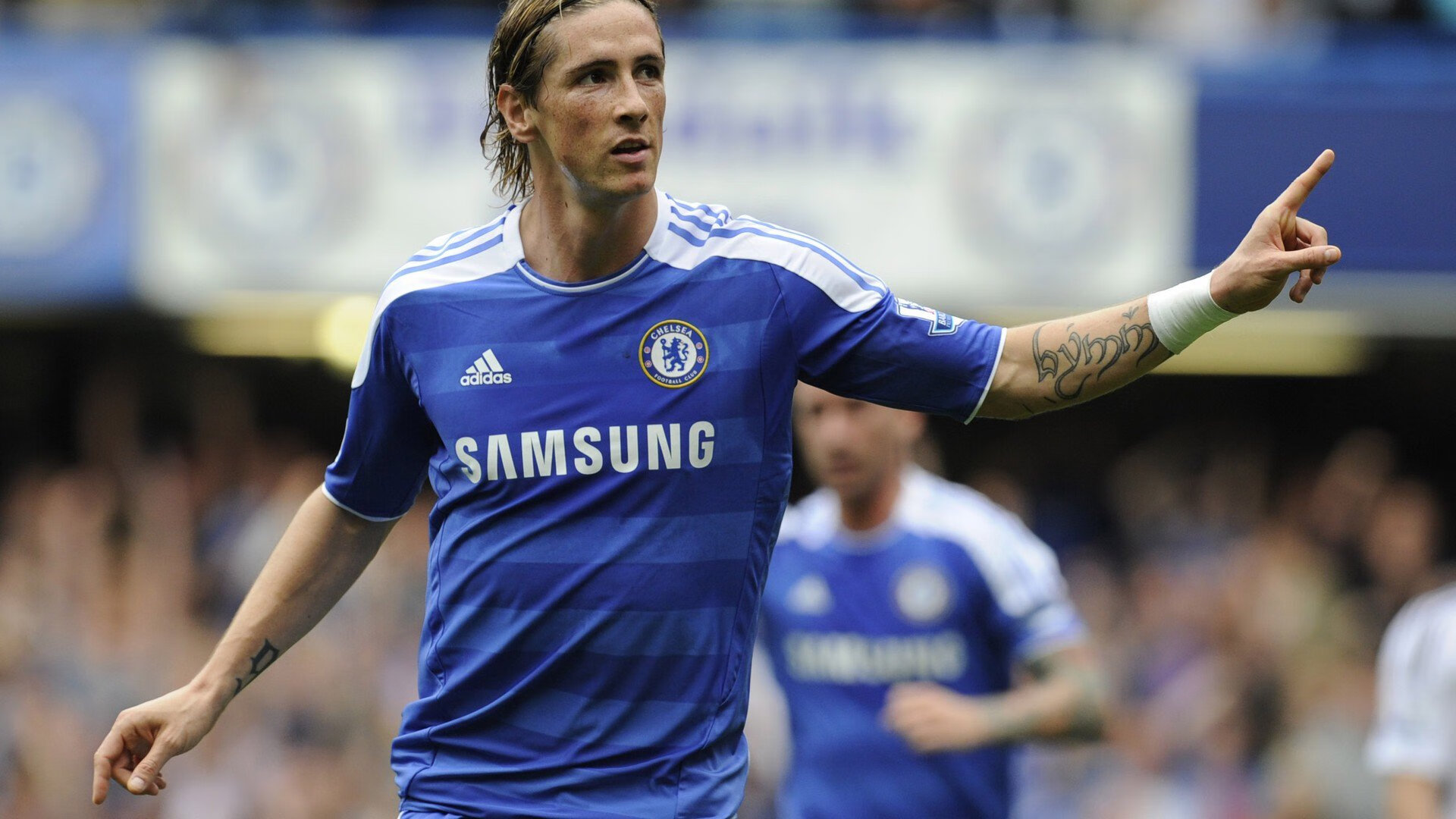 爱游戏平台-速度与耐力较量，兴隆湖迎水上马拉松，兴隆湖有水了吗