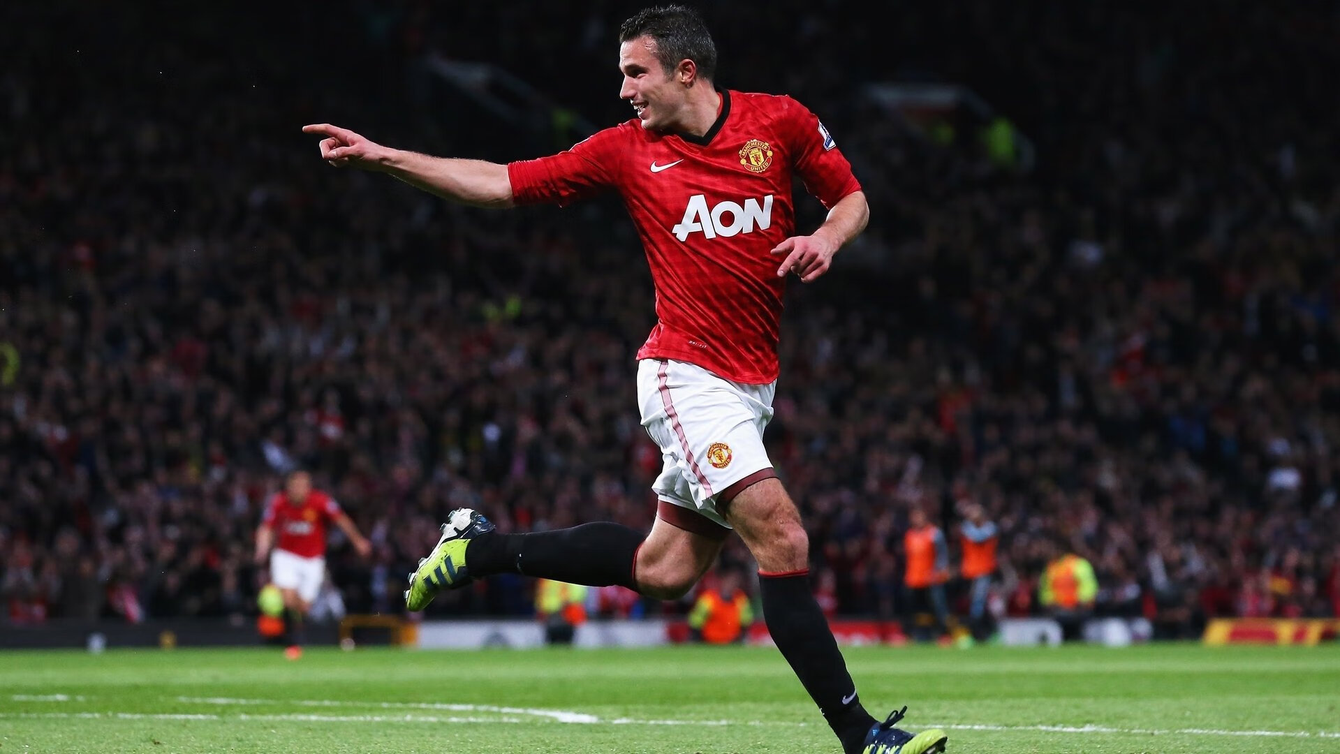 奥斯马尔·奥尔韦拉冲刺阶段表现无懈可击,奥马尔是谁